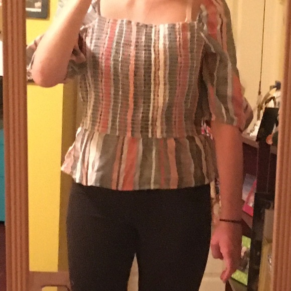 Francesca’s Off Shoulder Striped Top NWT - Picture 2 of 4